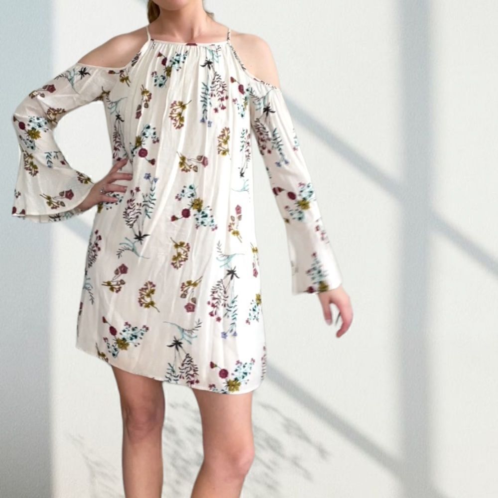 Lush Floral Cold Shoulder Long Sleeve Dress S